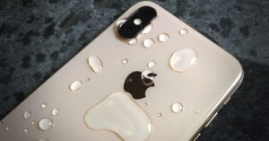 iPhone bị vô nước: Những vấn đề và cách xử lý chi tiết