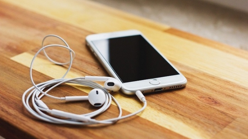 Lỗi iPhone không nhận tai nghe: Nguyên nhân và cách khắc phục
